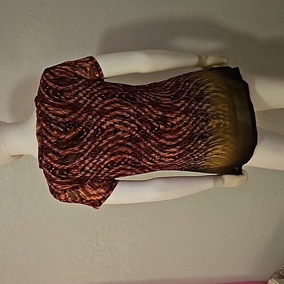 3/$30 Vtg AXCESS Brown Ombre Swirl Mesh Overlay Short Sleeve Scoop Neck Blouse - Picture 6 of 9